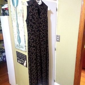Black Maxi Floral Dress